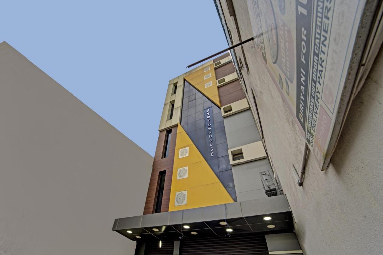Super Townhouse 1096 Hotel Redfox Nungambakkam Near Apollo & Shankar Nethralaya Hospital Chennai Luaran gambar
