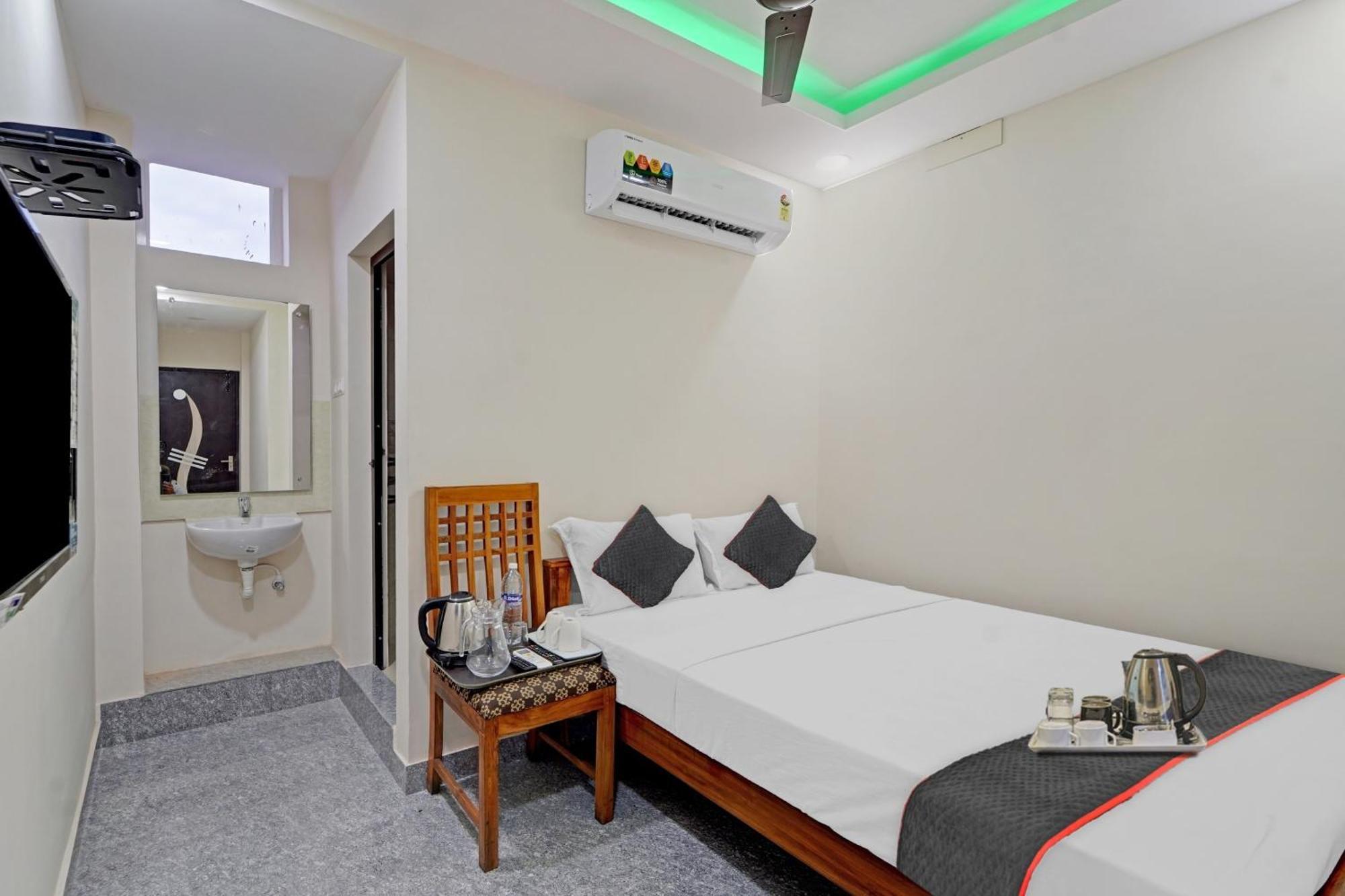 Super Townhouse 1096 Hotel Redfox Nungambakkam Near Apollo & Shankar Nethralaya Hospital Chennai Luaran gambar